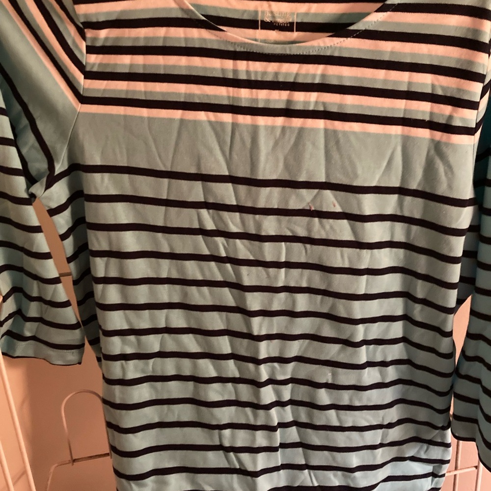 Nice ladies size pl shirt